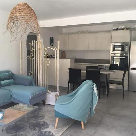 Azur Appart 4 Pers - Parking - Terrasse - 10Min Du Centre Cassis Bagian luar foto